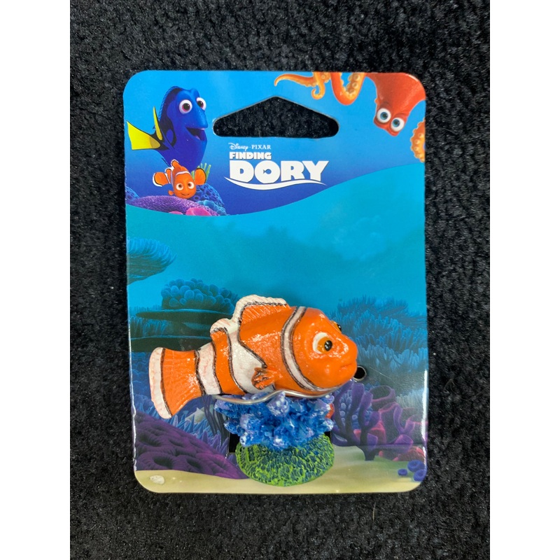 PENN-PLAX FINDING NEMO NEMO & CORAL MINI 1.5" AQUARIUM ORNAMENT