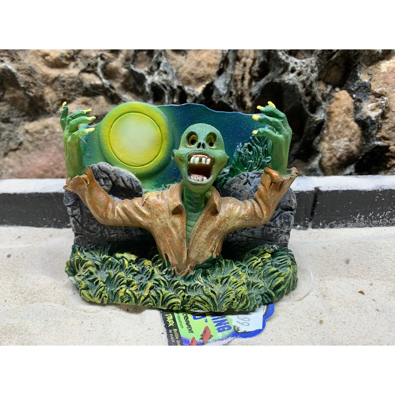 Penn Plax Zombie Rising From Grave ZBR2 (Glows in the Dark) "The Swimming Dead"